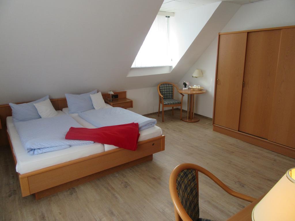 Zum Hanseaten Borkum Room photo